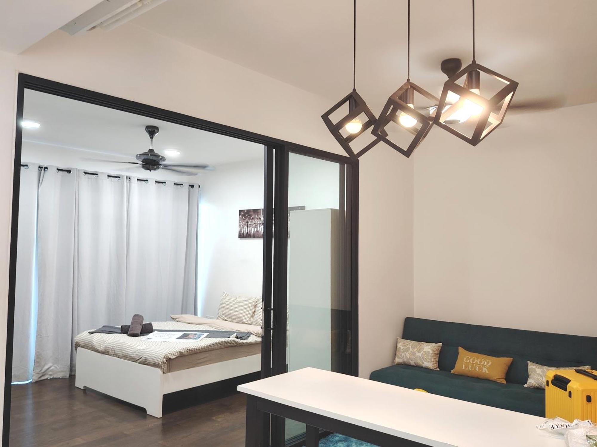 Almas Suites Poolview Netflix 100Mbps Bystay Nusajaya  Esterno foto