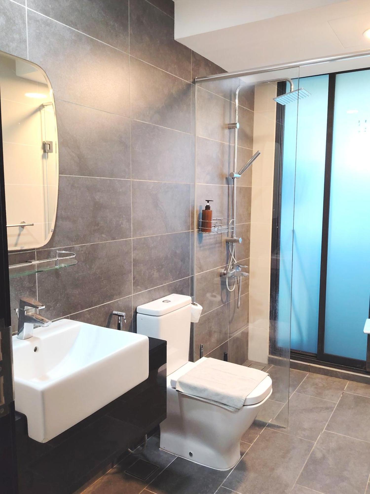 Almas Suites Poolview Netflix 100Mbps Bystay Nusajaya  Esterno foto
